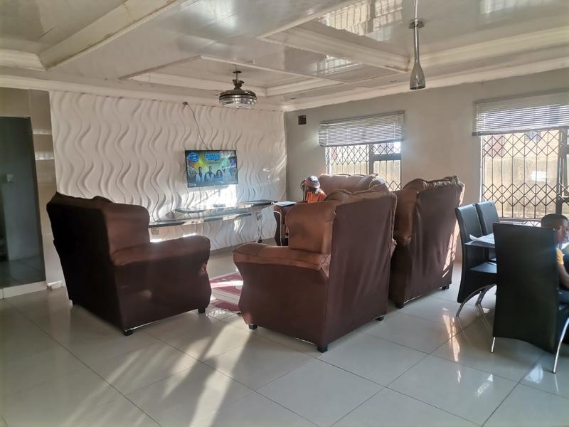 3 Bedroom Property for Sale in Mabopane North West